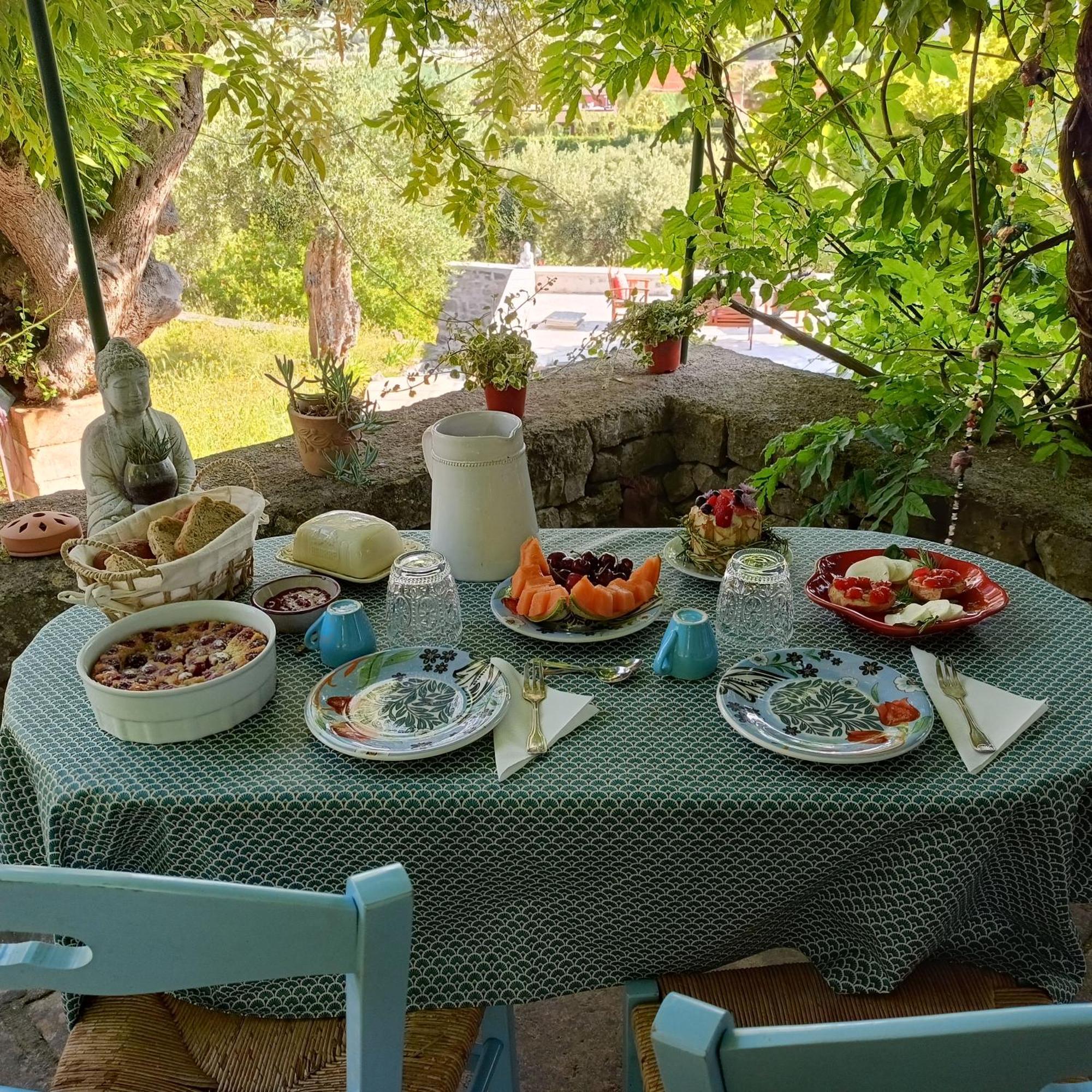 Couette-café Le Finestre Sul Mare *